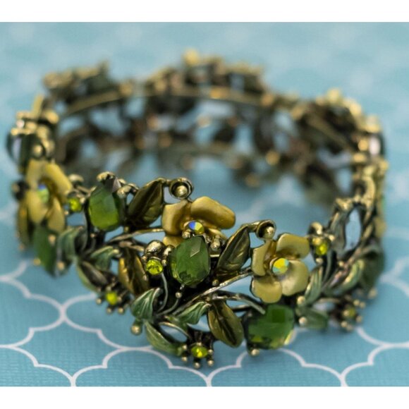 7 1/2 inch, Vintage Green Elven Rhinestones Fantasy Flowers Bangle Bracelet - R3 - Picture 2 of 3
